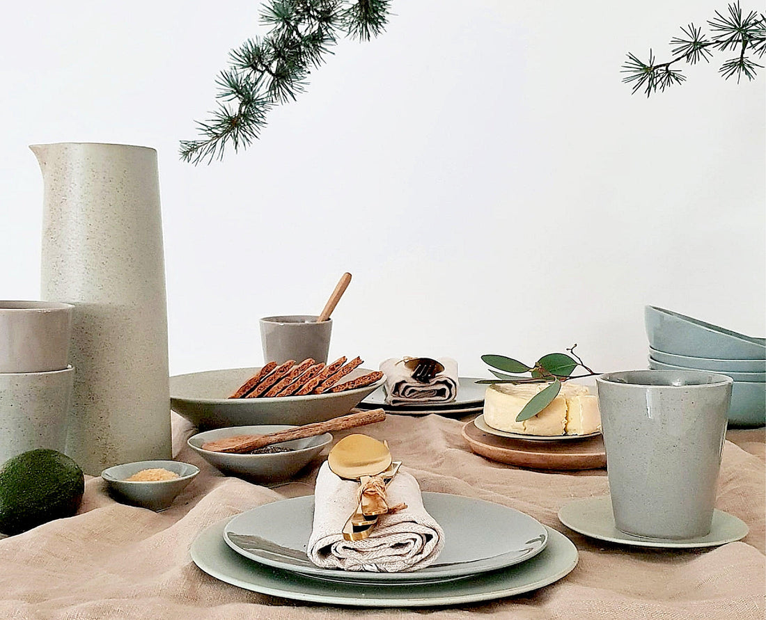 3 Tips On How To Style The Perfect Timeless Christmas Table - Urban Nature Culture