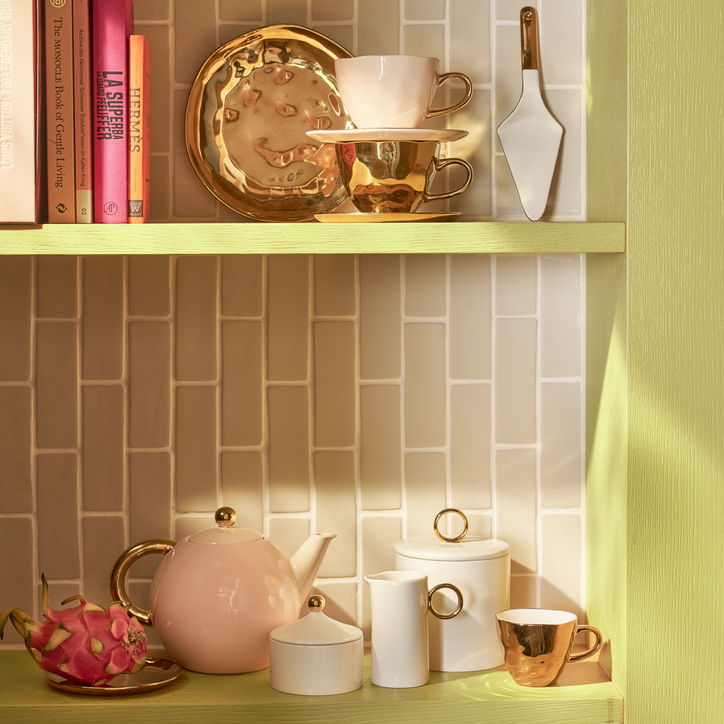 Good Morning tea pot Old Pink