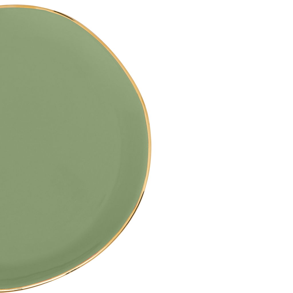 Part of the Good Morning Collection. As a cake plate or breakfast plate. In the colour matcha With a hand-painted golden rim. Colour matcha is a mid tone pastel