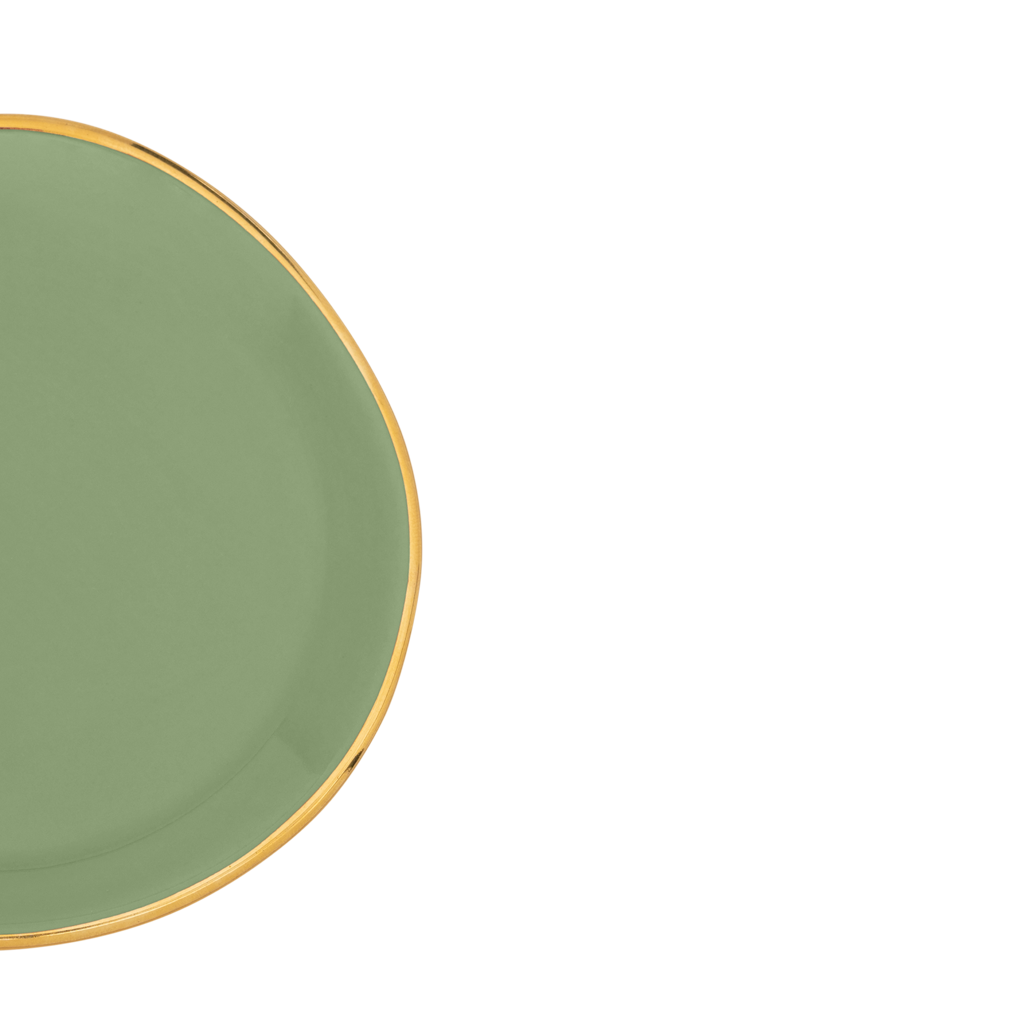 Part of the Good Morning Collection. As tea tip or petit four. In the colour matcha With a hand-painted golden rim.Colour matcha is a mid tone pastel.