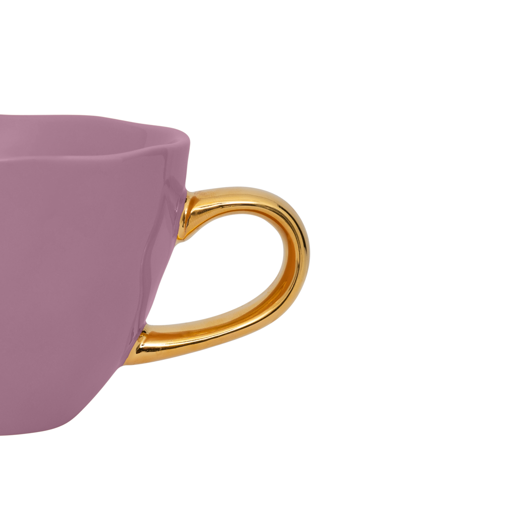 Part of the Good Morning Collection. Cappuccino cup in the colour hyacinth With a hand-painted golden ear Colour hyacinth is a mid tone pastel.