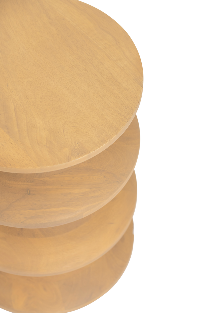 A wavy, curvy solid wood side table with a quirky shape, finished in light oak for a warm, natural feel. Made of eco-friendly mangowood, of which the timber is harvested after the mango tree passed its fruit-bearing life span.